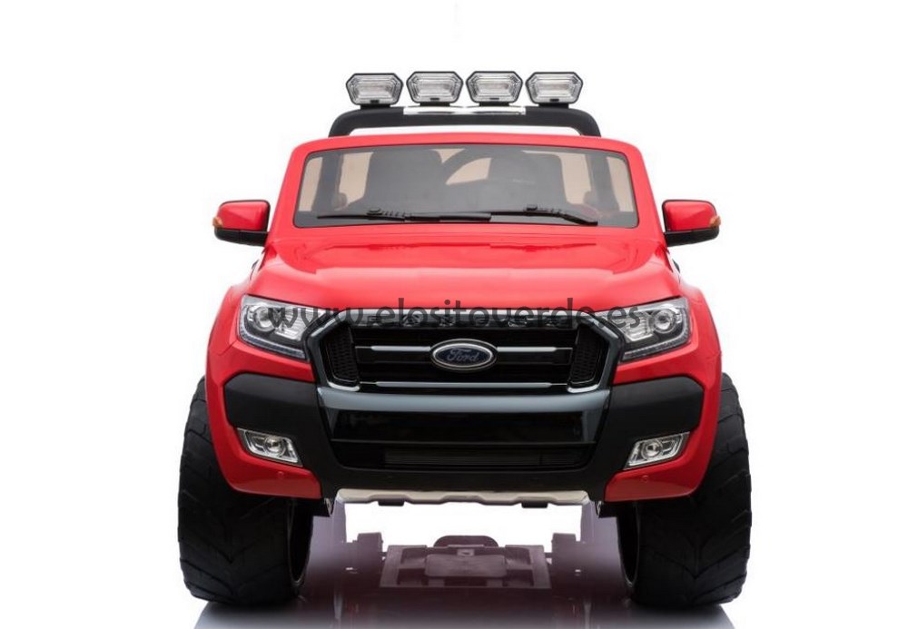 Ford Ranger Rojo versión lujo para niños a bateria con ruedas de goma y pantall mp4 reproductor de videos.JPG